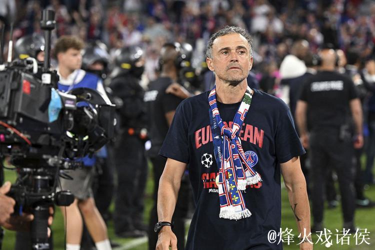 恩里克：英超实力出众，但欧冠战场我们有信心